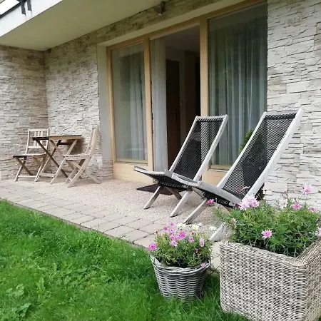Antalowka Z Ogrodkiem Apartmán *