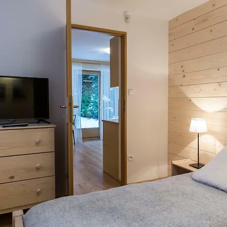 Antalowka Z Ogrodkiem Apartman